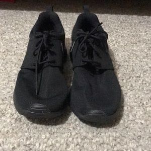 Nike Shoes - Shoes Nike Shoes - Shoes
